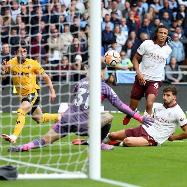 1696085975161095436.jpg 1696085960.jpg